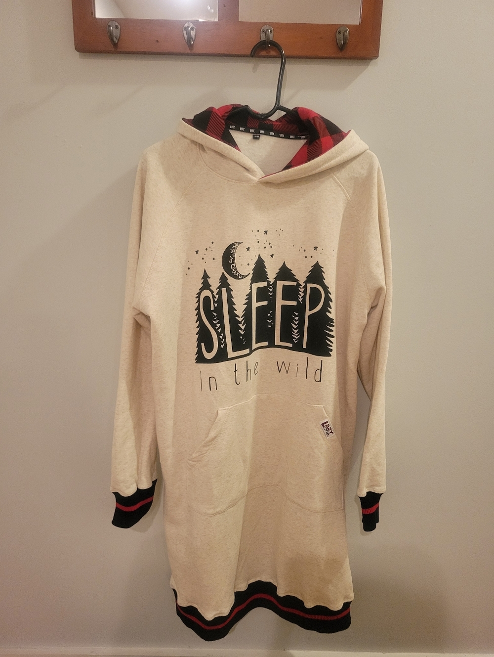 Cream Hooded  Pullover Sleep Hoodie with Buffalo Plaid Lining